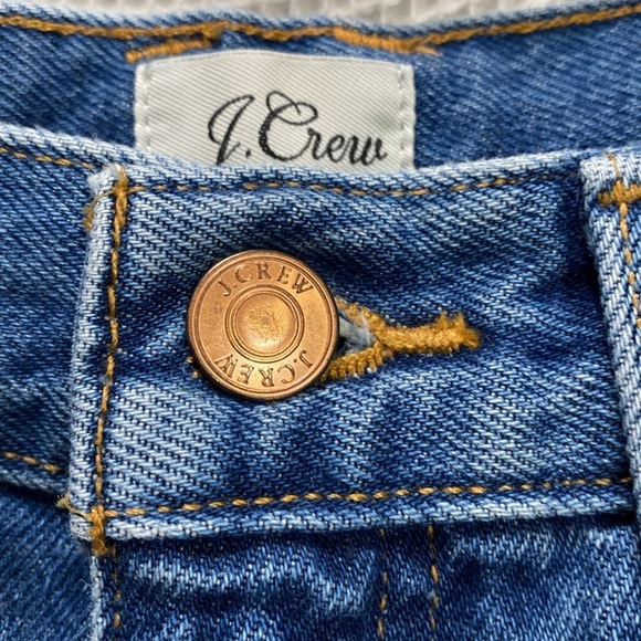 J Crew Slouchy Boyfriend Jean In Barn Wash Size 27 med wash raw hem distressed - Picture 3 of 12
